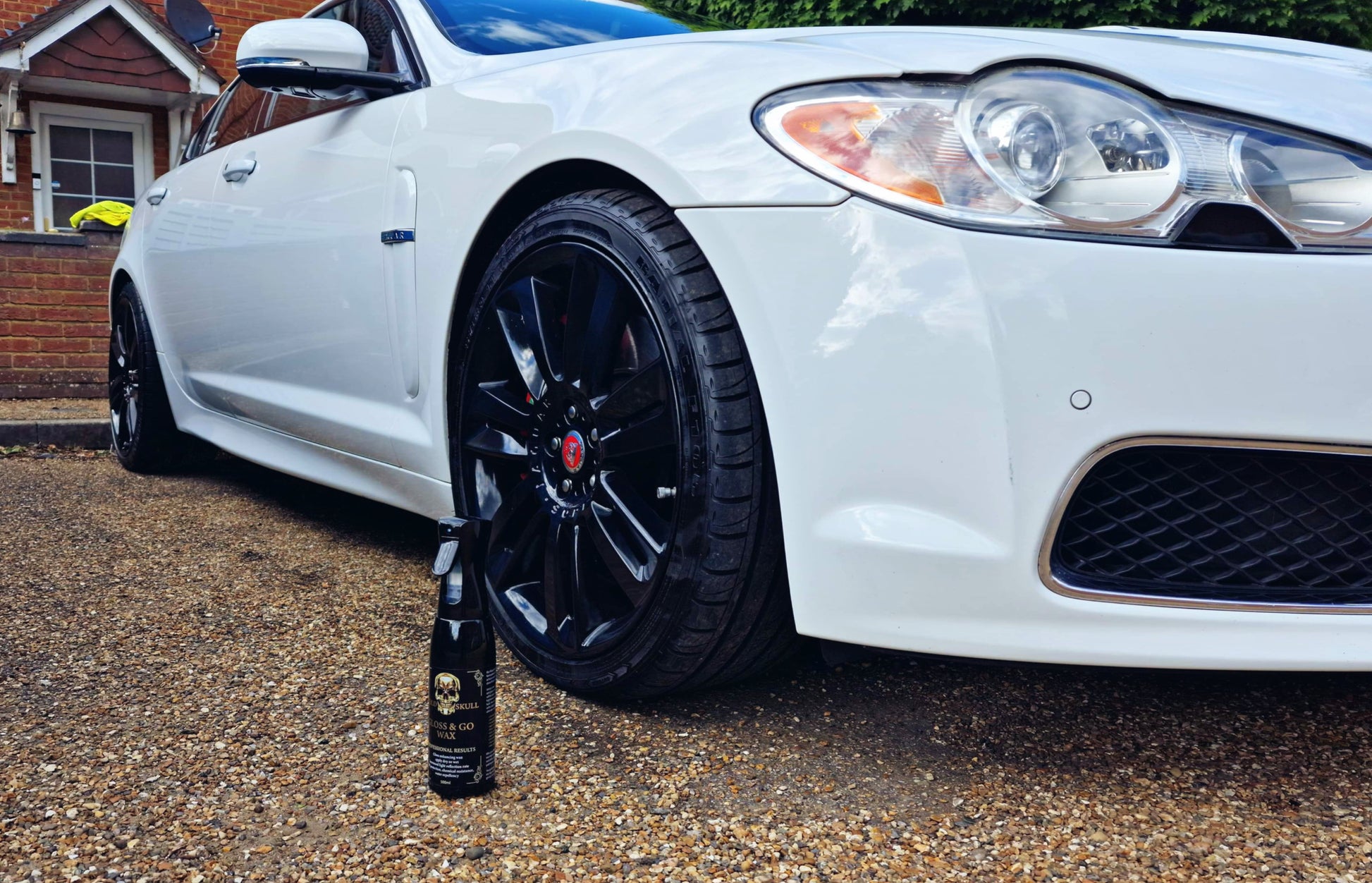 Jaguar XFR, V8, Supercar, high performance, gold skull wax, gloss and go wax, polish, car care products